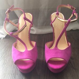 Jessica Simpson Carah Platform Heels Fuschia